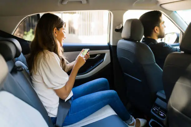 Reasons why you should use a luxury car service over ride share